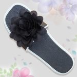 دمپایی گلدار چرمی